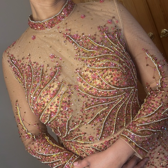 Custom Evening gown red rhinestone jewel encrusted rose gold sequin dress size 6 - Picture 4 of 16